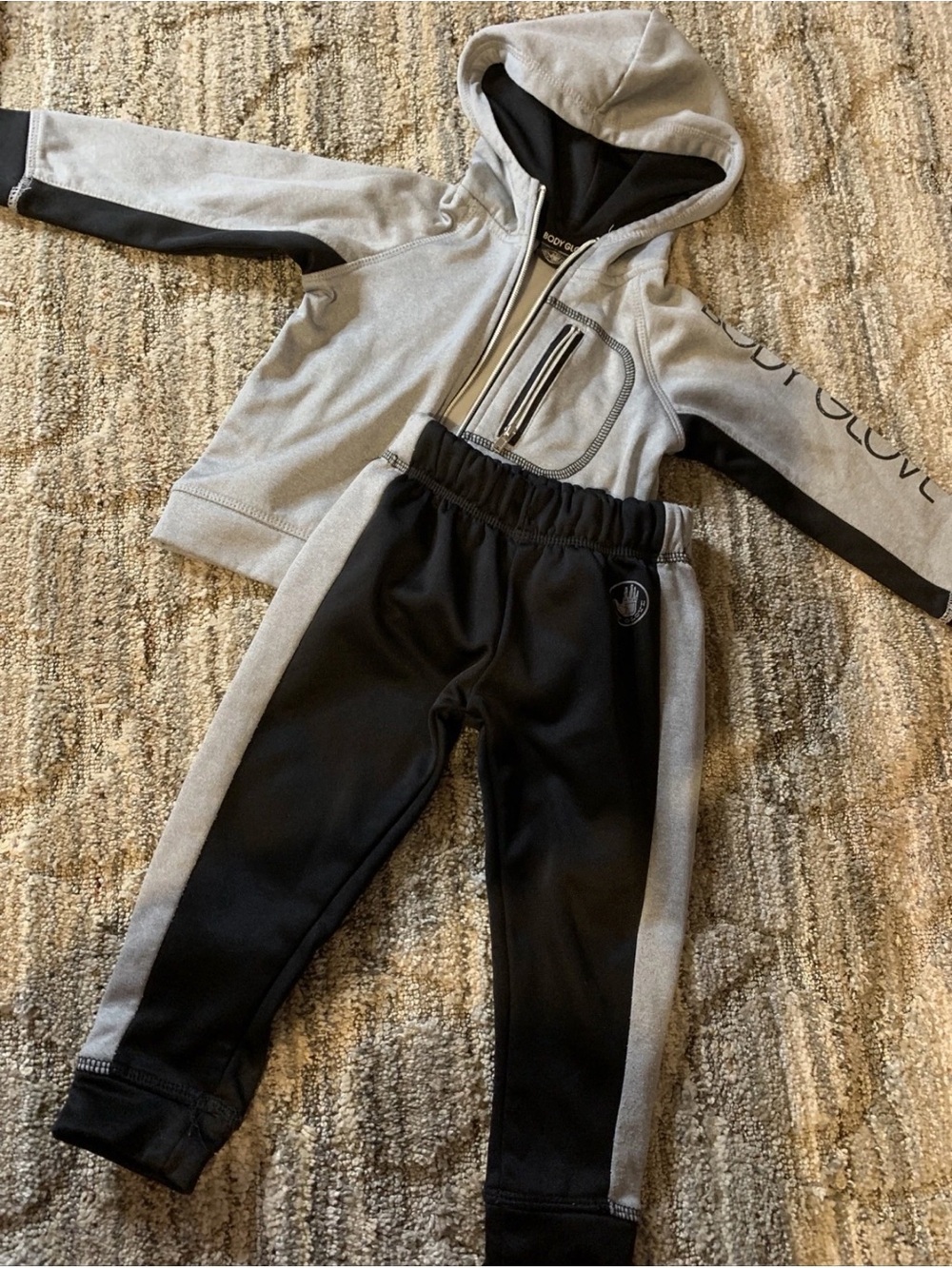 Like new Kids Grey and Black Hoodie & Jogger Set 2T